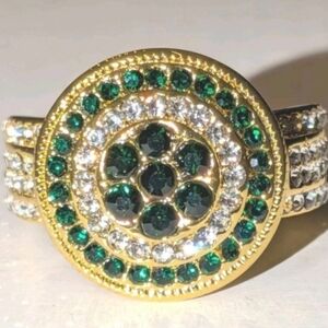 Elegant Cushion 14k Gold Plated And Emerald Solitaire Statement Ring Sz 12